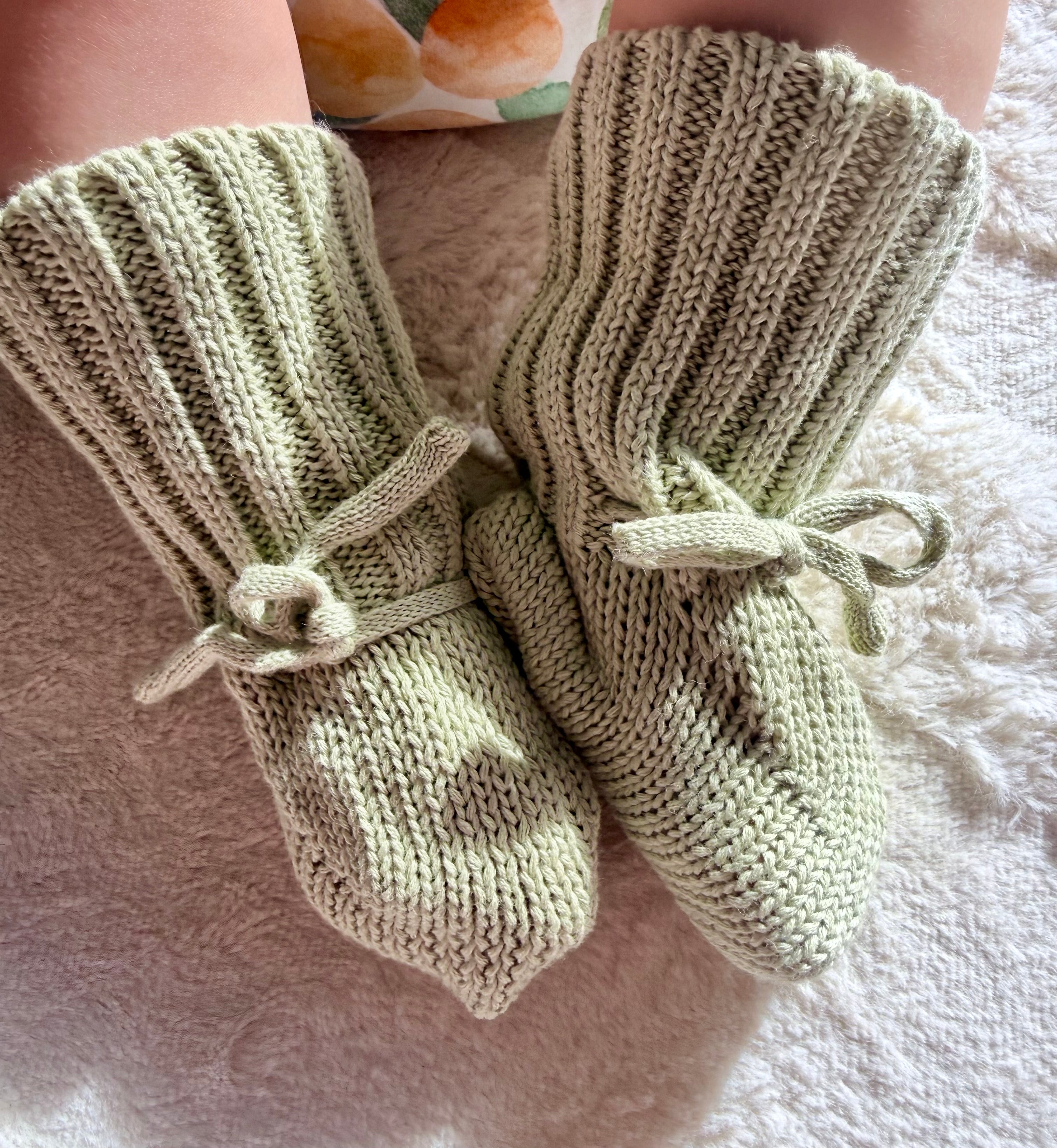 KNIT BOOTIES | SAGE
